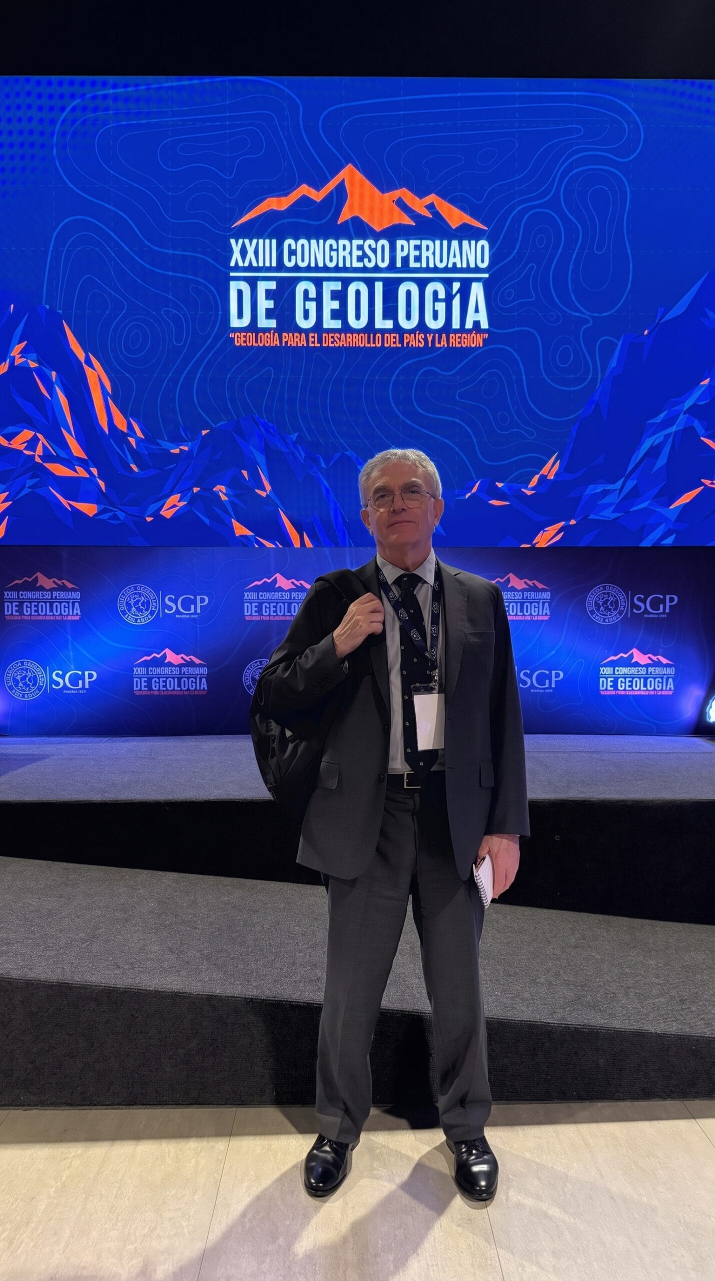 Con la participación de nuestro gerente general